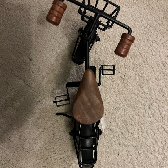 Decorative Bike - Picture 5 of 6